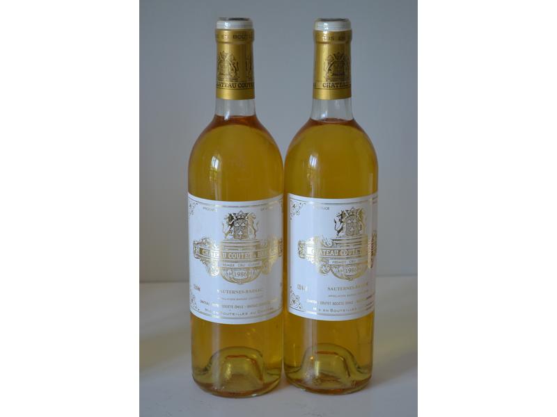*2 Blles	CH. COUTET	Sauternes 1er GCC	19...