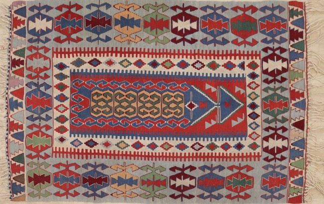 TAPIS Kilim rectangulaire en laine polychrome...