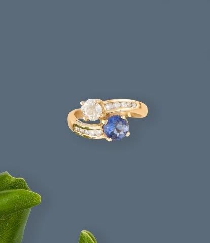 BAGUE TOI ET MOI en or jaune (750) sertie...
