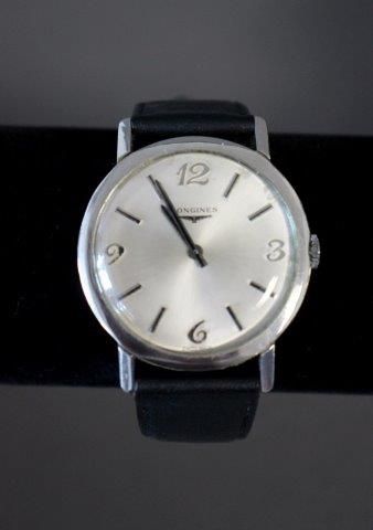 LONGINES