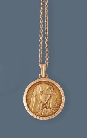 MEDAILLE "Vierge" chiffrée Béatrice en or...