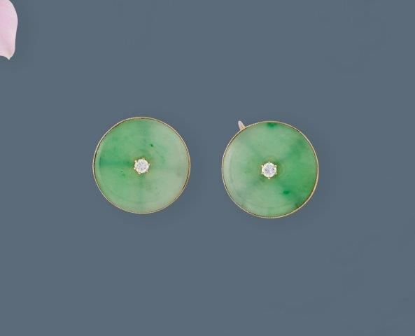 PAIRE DE BOUCLES D'OREILLES en or jaune (585)...