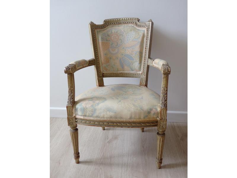 PETIT FAUTEUIL de maîtrise ou d'enfant en...