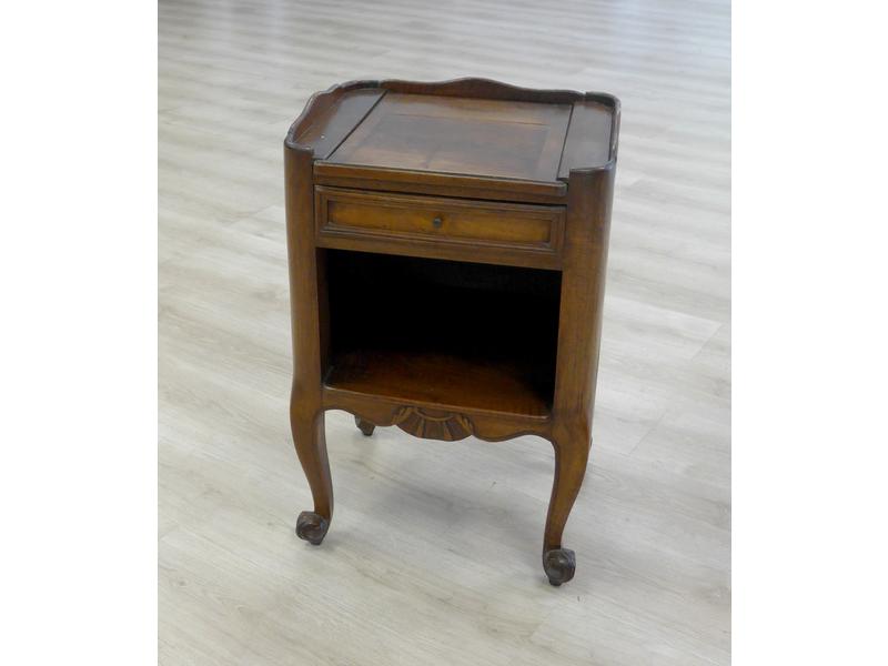 TABLE DE NUIT FORMANT MEUBLE DE TOILETTE...