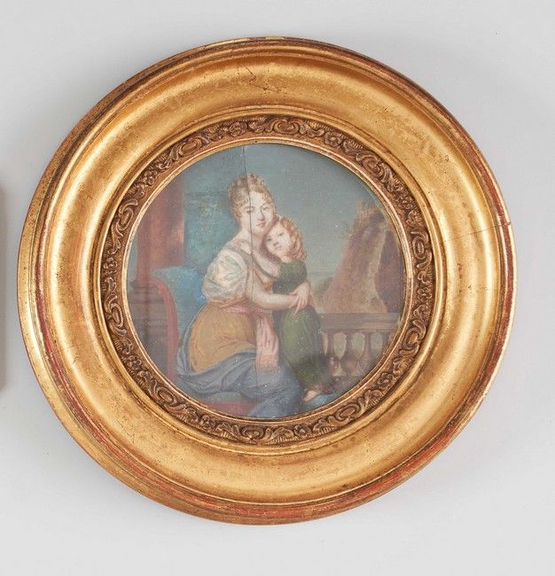 MINIATURE SUR IVOIRE ronde figurant une mère...