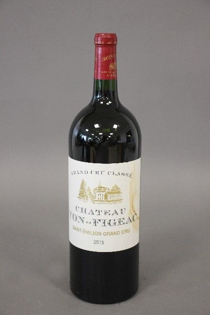 1 Mag CH. YON FIGEAC St Emilion GC 2015