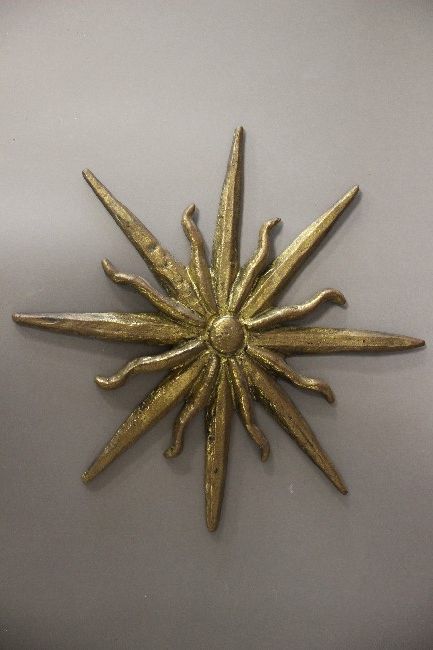 ÉLÉMENT DECORATIF en bronze doré figurant...