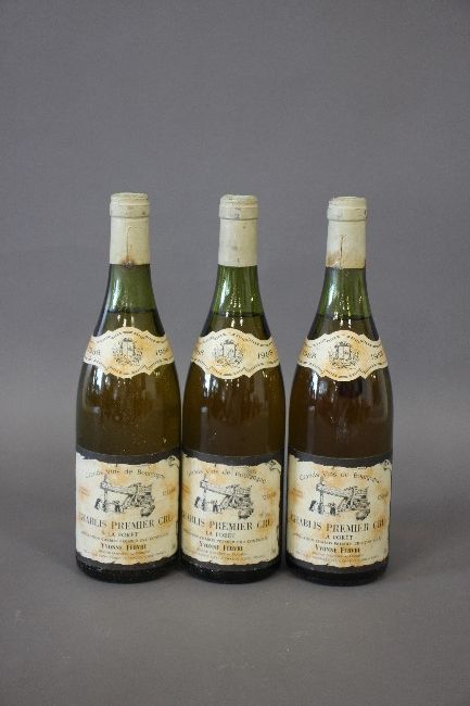 3 Blles CHABLIS 1er Cru La Foret mise Domaine...