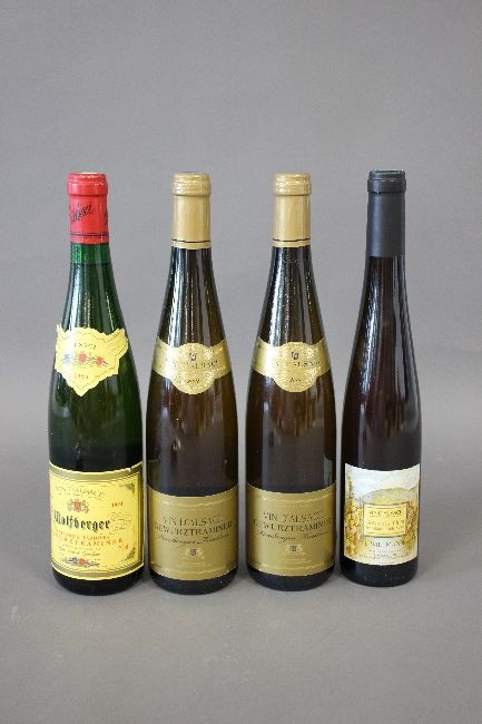 Lot de 3 Blles et 1 x 50 cl comprenant :