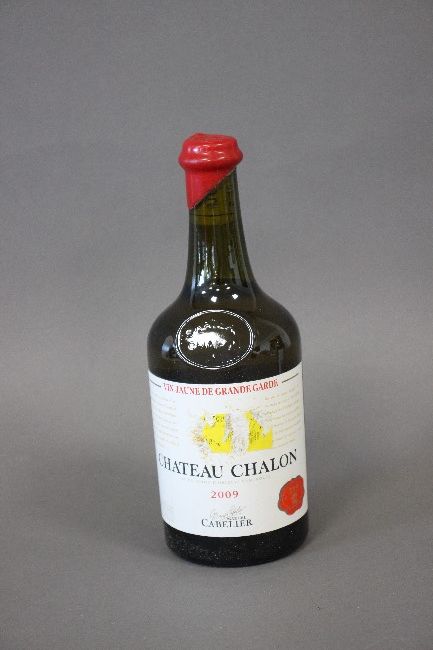 1 x 62 cl VIN JAUNE CH. CHALON mise Marcel...