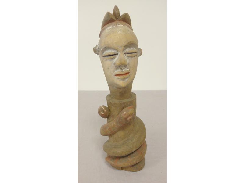 MAROTTE en bois léger sculpté polychrome...
