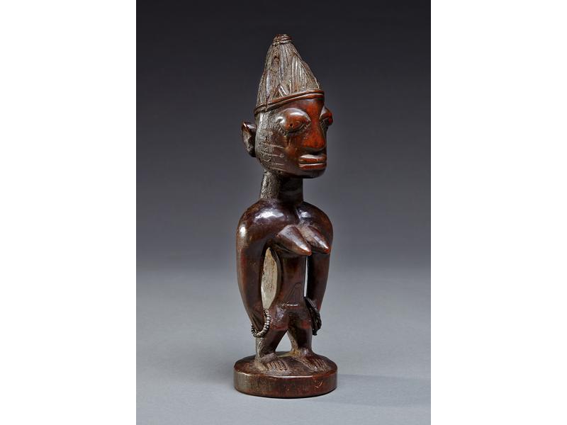 STATUETTE féminine IBEDJI.