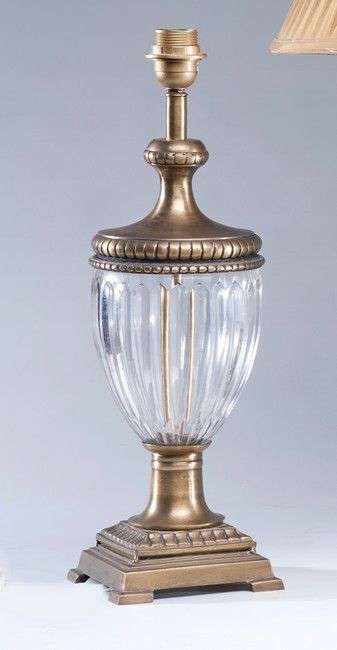 PAIRE DE LAMPES de forme balustre en verre...