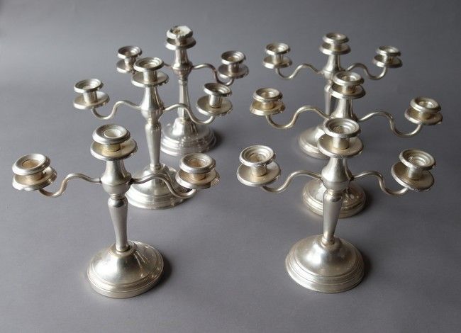 SIX BOUGEOIRS en métal argenté à deux bras...