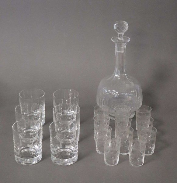 LOT DE VERRES EN CRISTAL comprenant :