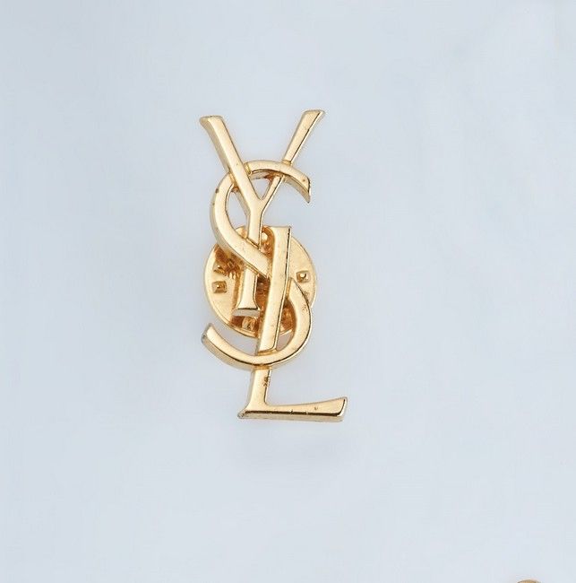 Yves SAINT-LAURENT