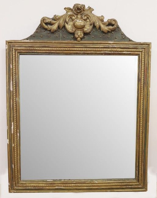 MIROIR rectangulaire dans un cadre en bois...