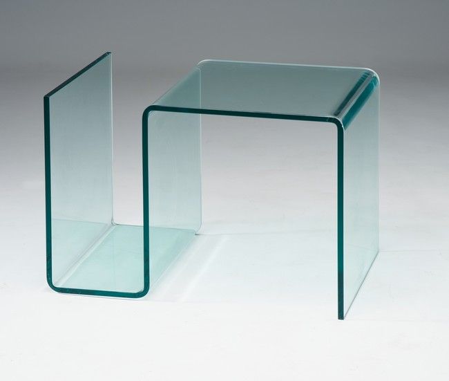 TABLE BOUT-DE-CANAPE en verre plié formant...