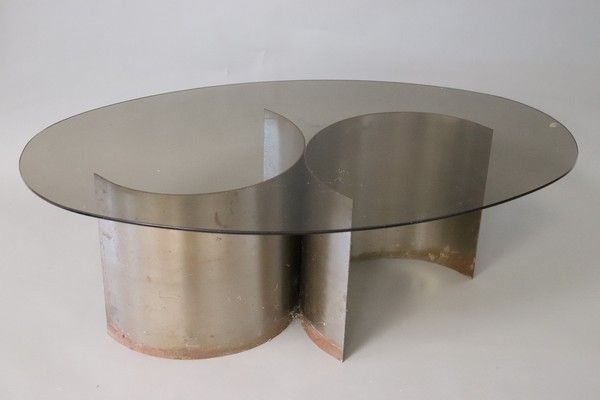 TABLE BASSE ovale à piètement en laiton à...