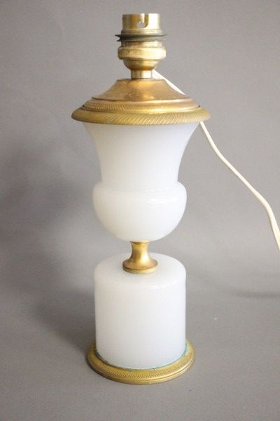PIED DE LAMPE en forme de vase Medicis en...
