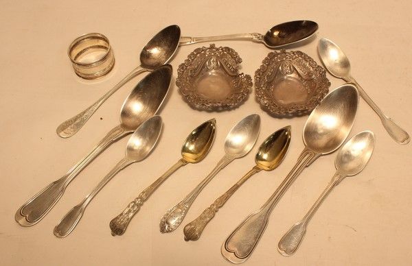 LOT D'ARGENT comprenant :