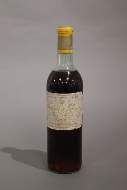 1 Blle CH. D'YQUEM 1er Cru sup Sauternes...