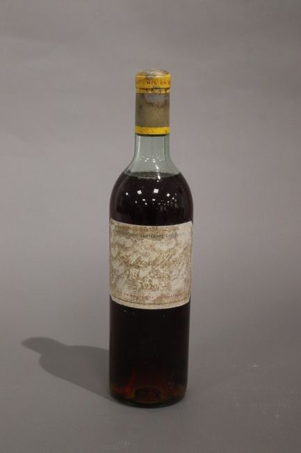 1 Blle CH. D'YQUEM 1er Cru sup Sauternes...