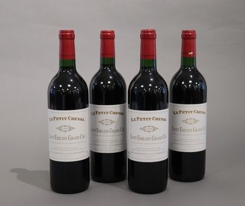 4 Blles LE PETIT CHEVAL St Emilion GC 19...