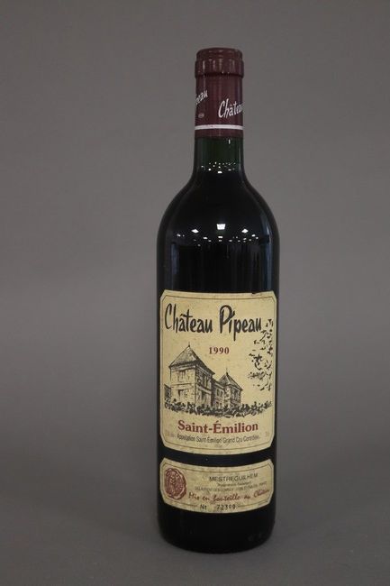 1 Blle CH. PIPEAU St Emilion GC 1990.