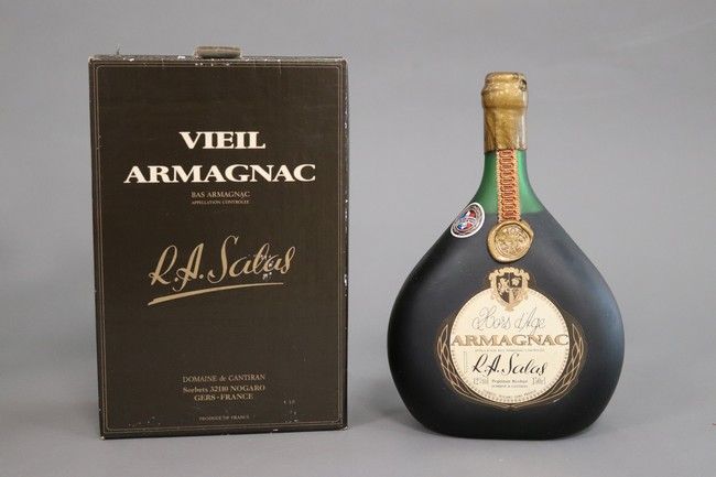 1 Basquaise Bas Armagnac Hors d'âge Dom....