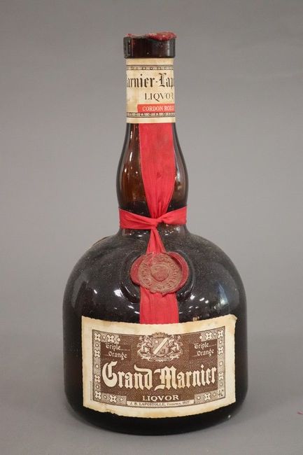 1 Blle Grand Marnier mise Lapostolle, 2 L...