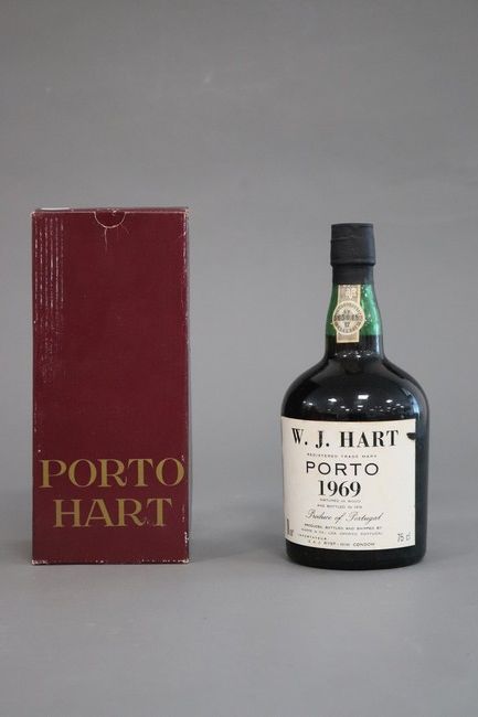 1 Blle Porto W.J. HART 1969, 75 cl - 20°...