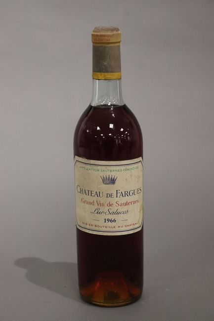 1 Blle CH. DE FARGUES Sauternes 1966