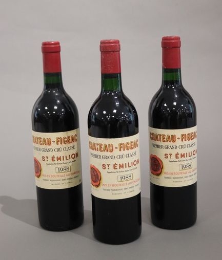 3 Blles CH. FIGEAC St Emilion 1er GCC 19...