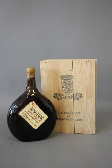 1 x 2 L Armagnac XO DUCASTAING Hors d'Age...