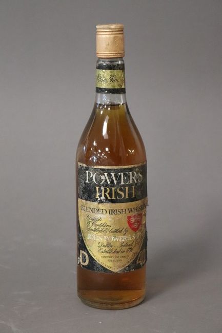 1 Blle Blended Irish Whisky POWERS IRISH...