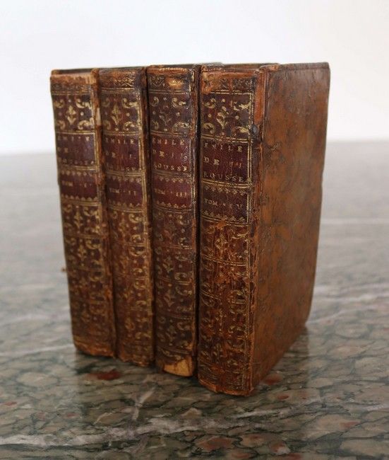 ROUSSEAU (J.-J.): Emile ou de l'Education....