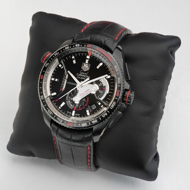 TAG HEUER