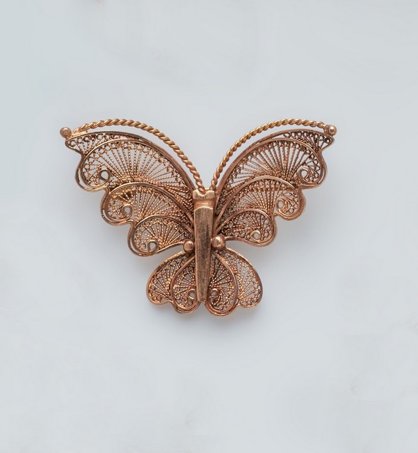 BROCHE PAPILLON en or jaune (750) filigr...