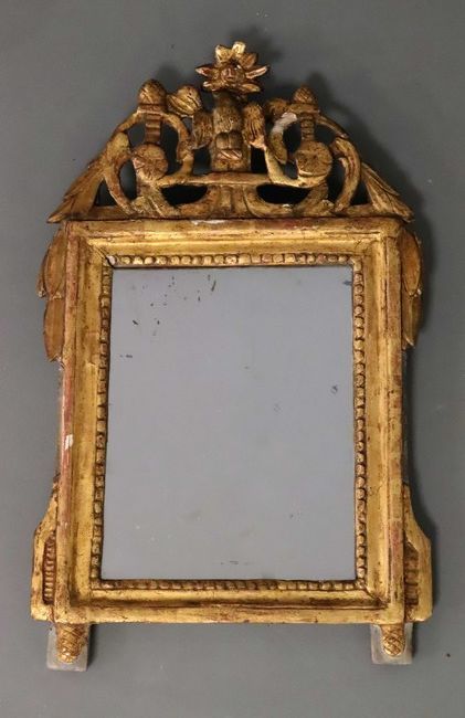 PETIT MIROIR rectangulaire dans un cadre...