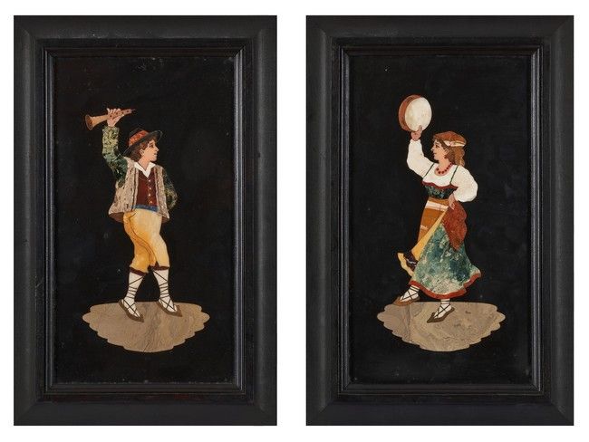 DEUX PANNEAUX EN MARQUETERIE de pierres dures...