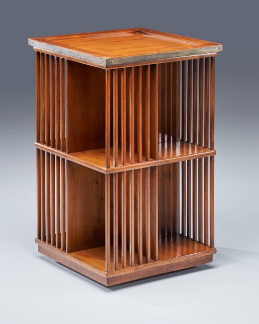 BIBLIOTHEQUE TOURNANTE carrée en bois mouluré...