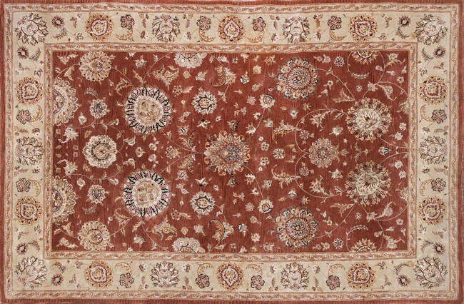 TAPIS rectangulaire en laine modèle ROYAL...