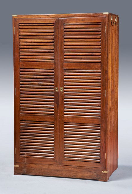 ARMOIRE DE MARINE rectangulaire, en teck,...
