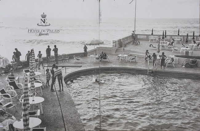 GRAND PHOTO MONTAGE en noir et blanc sur...