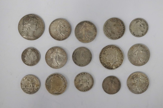 LOT DE PIÈCES en argent comprenant :