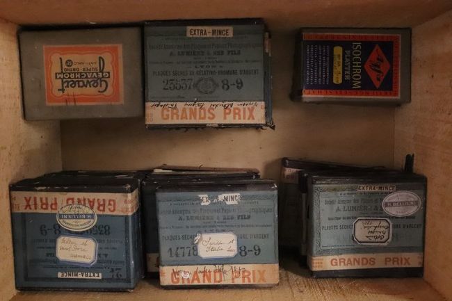 LOT DE PLAQUES NEGATIFS VERRES (environ 270),...