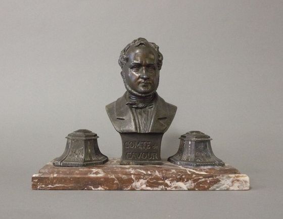 [Comte de CAVOUR]