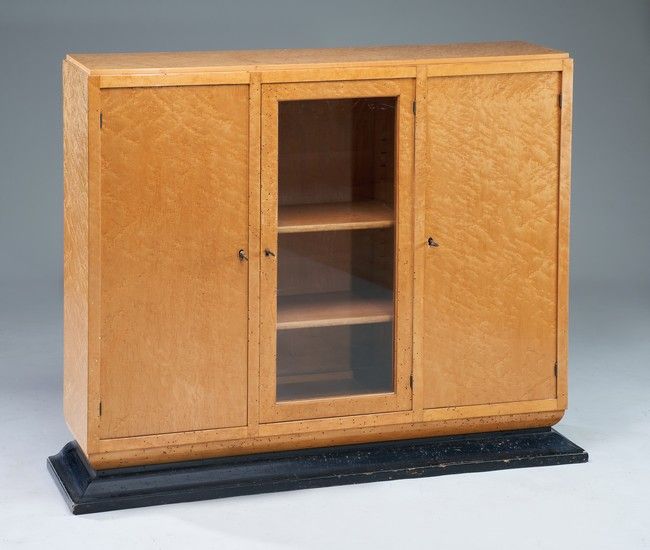 BUFFET-VITRINE rectangulaire à hauteur d'appui,...