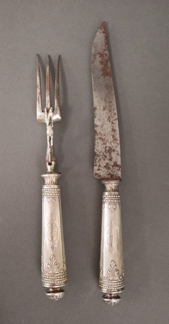COUVERT A GIGOT en argent fourré (950) à...